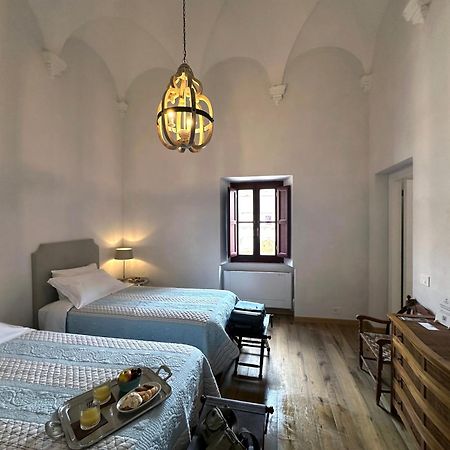 Abbazia Santa Maria Del Bosco Guest House Contessa Entellina ภายนอก รูปภาพ