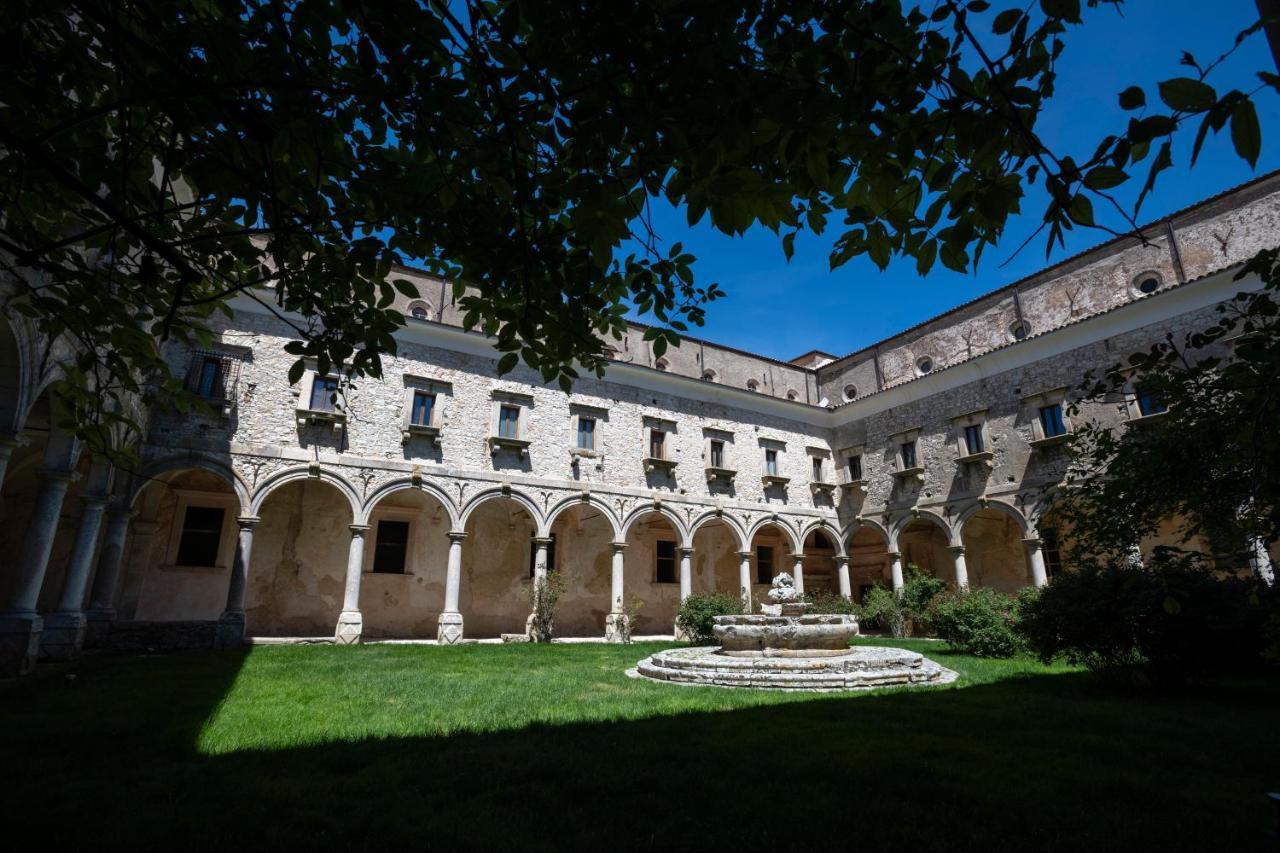 Abbazia Santa Maria Del Bosco Guest House Contessa Entellina ภายนอก รูปภาพ