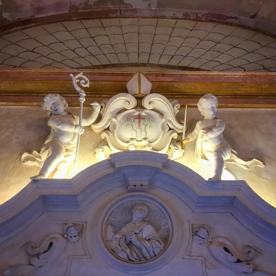 Abbazia Santa Maria Del Bosco Guest House Contessa Entellina ภายนอก รูปภาพ