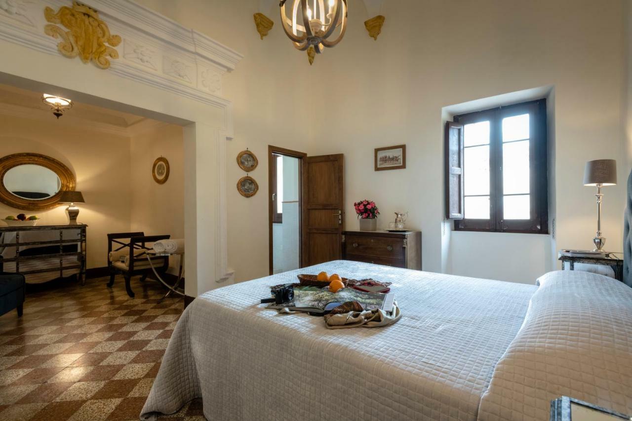 Abbazia Santa Maria Del Bosco Guest House Contessa Entellina ภายนอก รูปภาพ