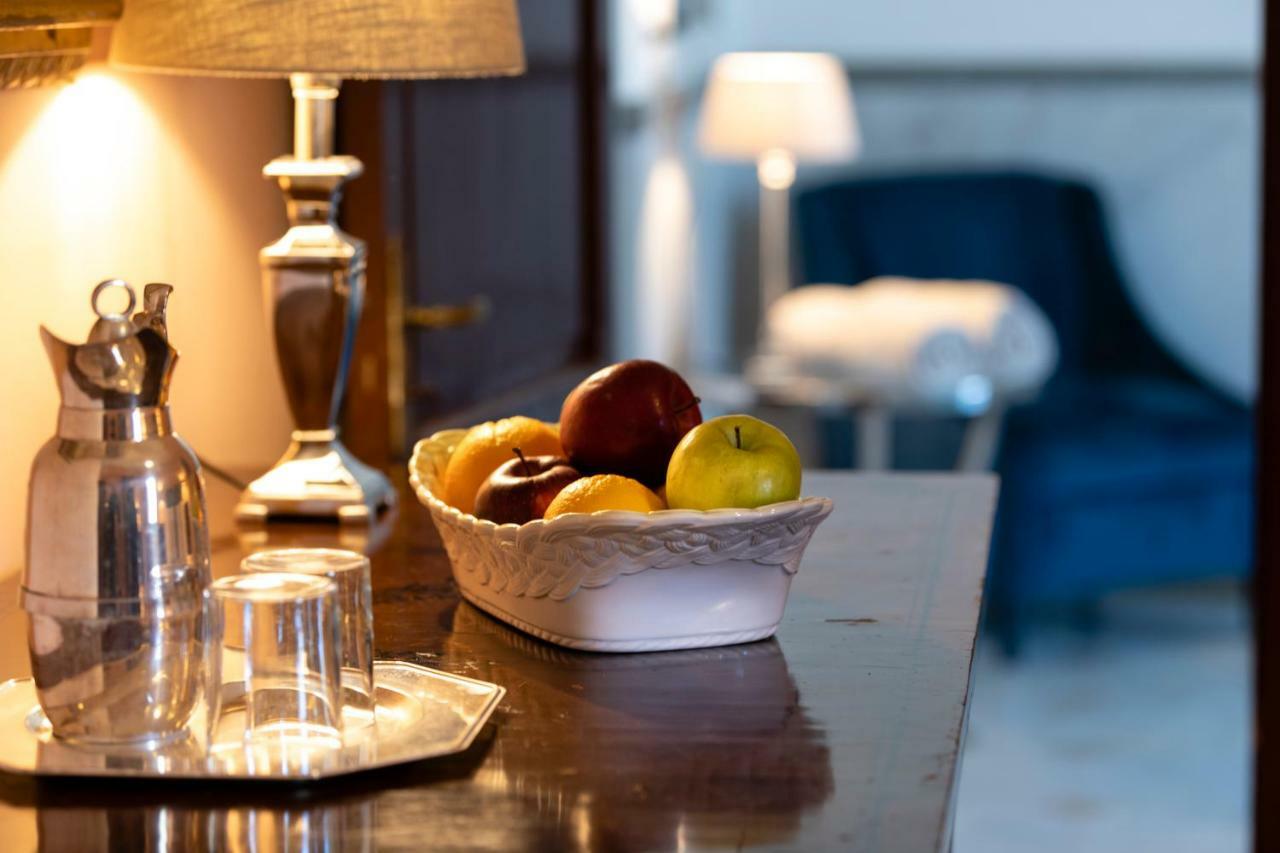 Abbazia Santa Maria Del Bosco Guest House Contessa Entellina ภายนอก รูปภาพ
