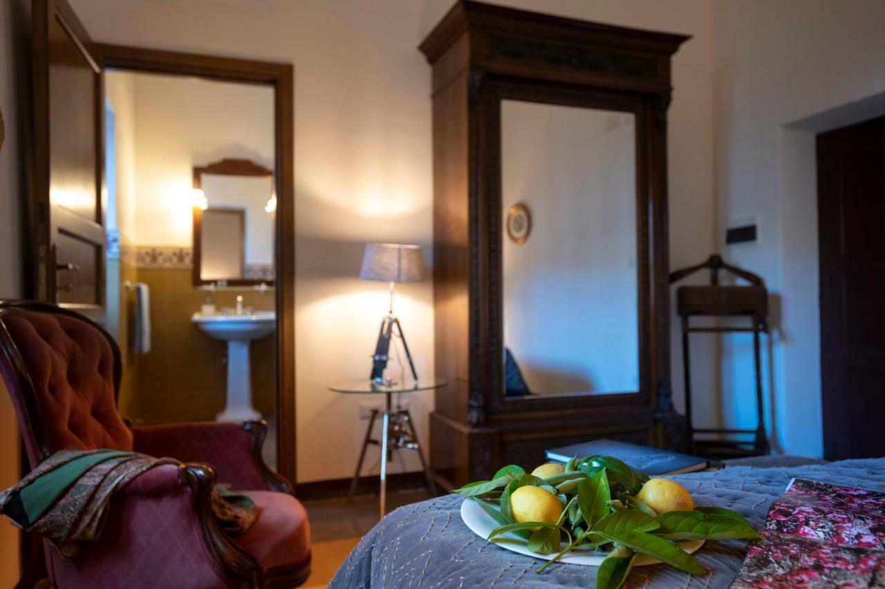 Abbazia Santa Maria Del Bosco Guest House Contessa Entellina ภายนอก รูปภาพ