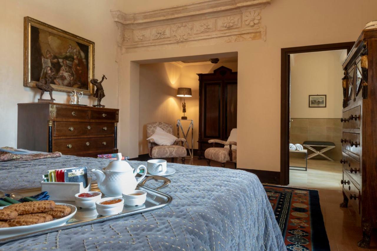 Abbazia Santa Maria Del Bosco Guest House Contessa Entellina ภายนอก รูปภาพ